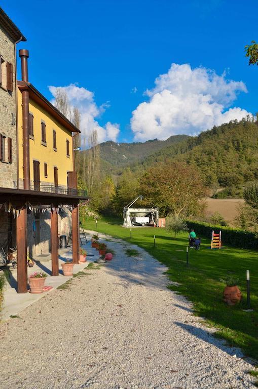 Agriturismo Cailuca Pietralunga  Bagian luar foto