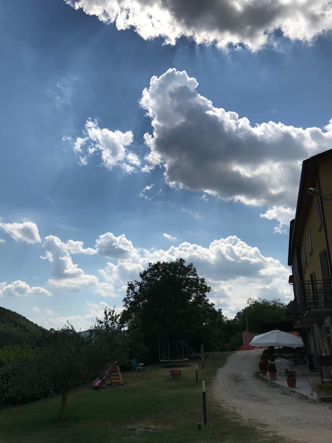 Agriturismo Cailuca Pietralunga  Bagian luar foto